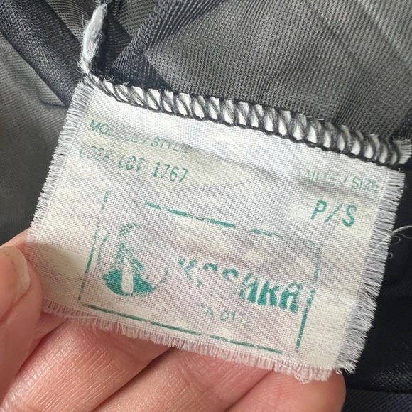 Vintage 90s Kasara Black Nylon Coquette Nightgown Sleepwear Lingerie Top Small - Picture 7 of 10